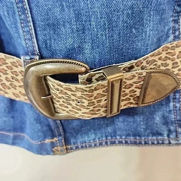 Rampage Vintage 70-80s denim cropped  high shoulder sexy jacket with belt. Large - Picture 10 of 14